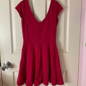 HOLLISTER PINK DRESS